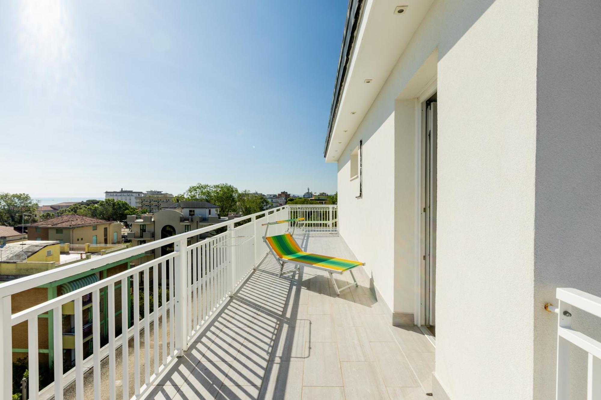 Hotel Kim Rimini Exteriör bild