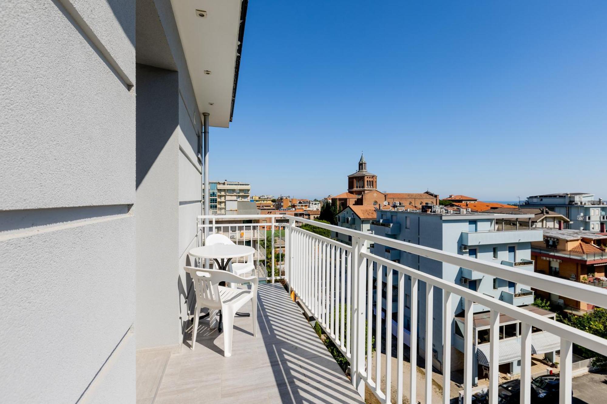 Hotel Kim Rimini Exteriör bild